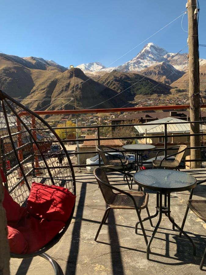 Mate'S Home Kazbegi Extérieur photo